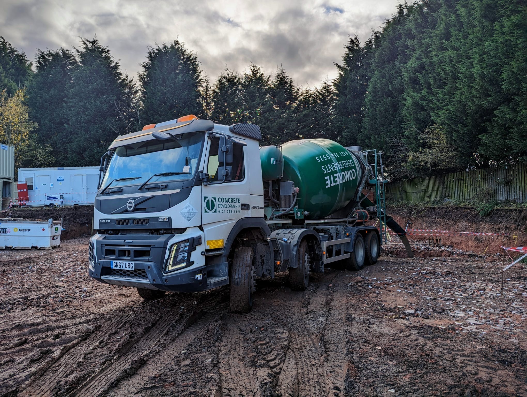Ready-mix Concrete Services in South Birmingham & Warwickshire